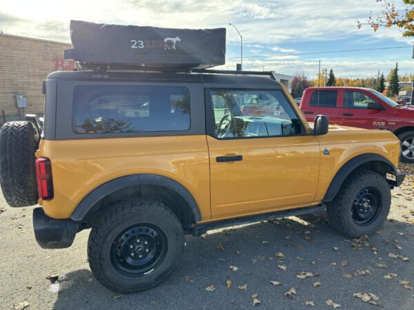 2022 Ford Bronco SUV with Tent Topper - Image 9