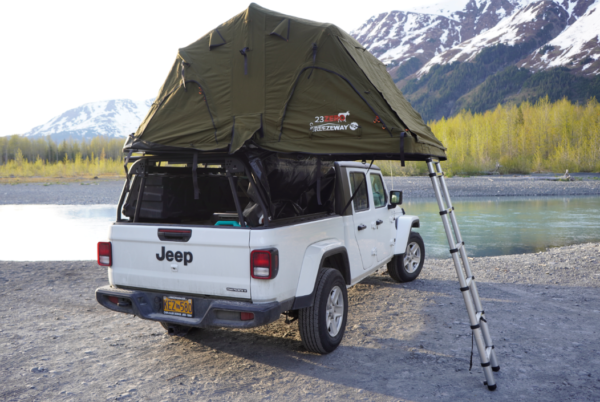 2021 Jeep Gladiator Sport S 4x4 White with Tent Topper - Image 4